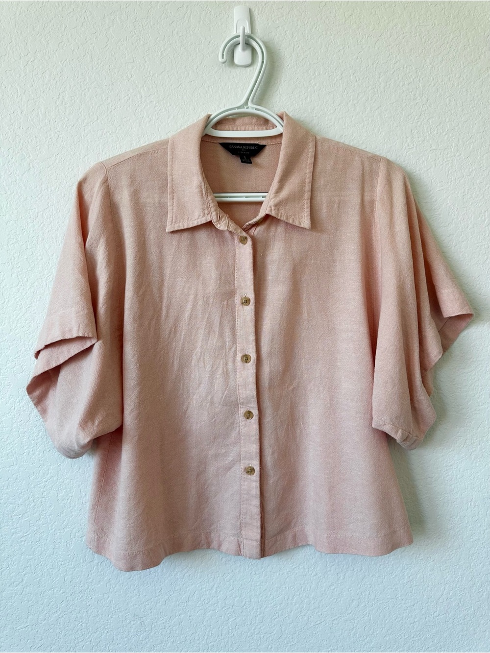 Banana Republic Linen Blend Button-Down Top in Peachy Pink